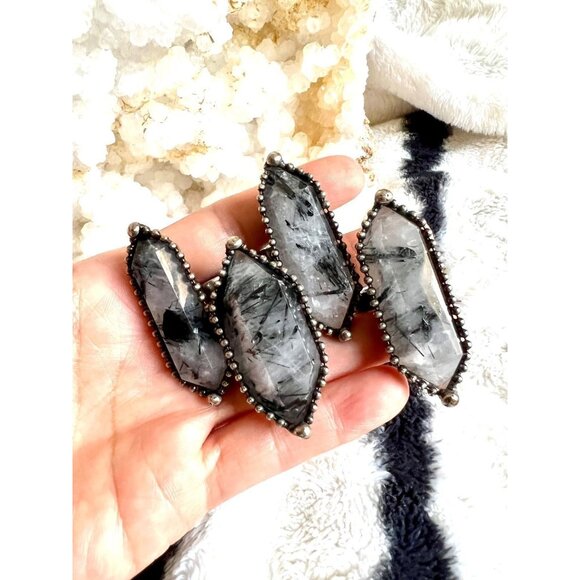 MASSIVE Witchy Tourmalated DT Quartz Ring - Picture 7 of 9